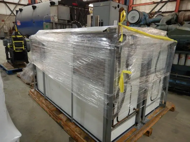 Used FISHER HAMILTON INC. FUME HOOD Miscellaneous Laboratory Equipment New Jersey US | Perry Equipment #118138
