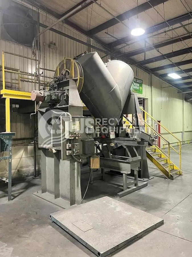 Used PATTERSON KELLEY TWIN SHELL DRY BLENDER Double Cone - V Mixers Kentucky US | US Recycling Equipment #475487