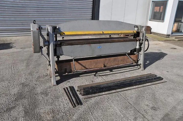 Used ZM 2050 X 3 MM Folding machines | Apt International N.V #373170