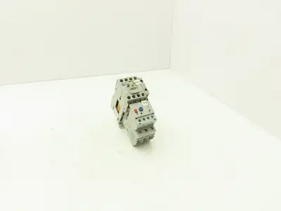 Allen Bradley 100-C23DJ300 Contactor Motor Starter Overload Relay Heater 15Hp