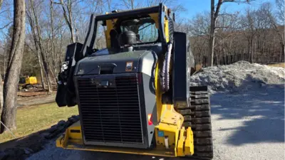 USED 2023 Deere 331G