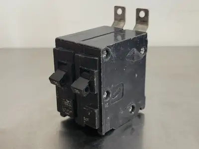 35 Amp, 2 Pole, 120/240 volts Circuit Breaker
