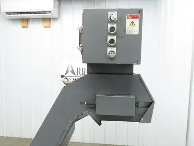 Enomoto 37"W x 8' 4"L Chip Conveyor 26"Belt 46"H Discharge 220V 3PH Chain Drive