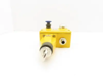 ABB Jokab Safety LineStrong3L Rope Pull Grab Cable Switch E-Stop 2TLA050206R1232