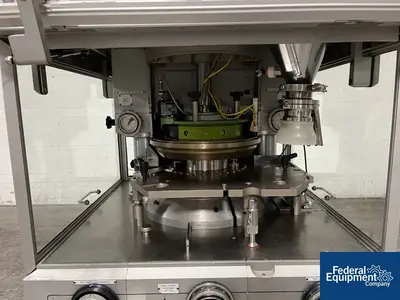 USED Manesty Manesty Unipress, 34 stations with Spare Parts