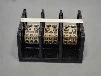 USED ALLEN-BRADLEY 1492-PD3C263