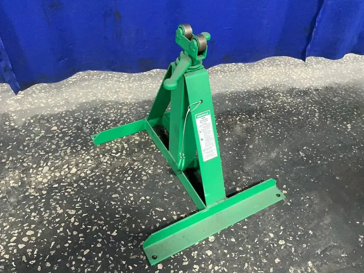 Used GREENLEE 683 Coil Tension Stands Ohio US | HGR 24 #1276938