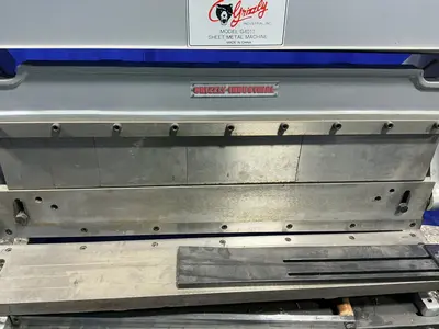 Used GRIZZLY INDUSTRIAL G4011 Combo 3-in-1 Sheet Metal Machines Ohio US | HGR 24 #1482465