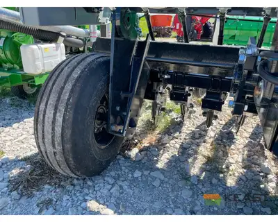 Used CRUSTBUSTER _UNKNOWN_ No-Till Drills Iowa US | Keast Enterprises #1360222