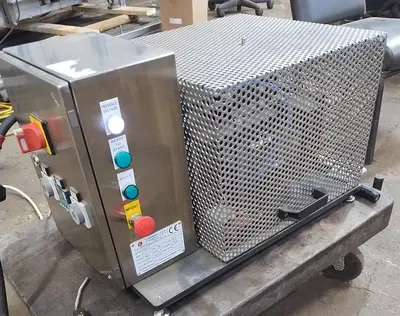 USED 2017 LAMEPLAST L