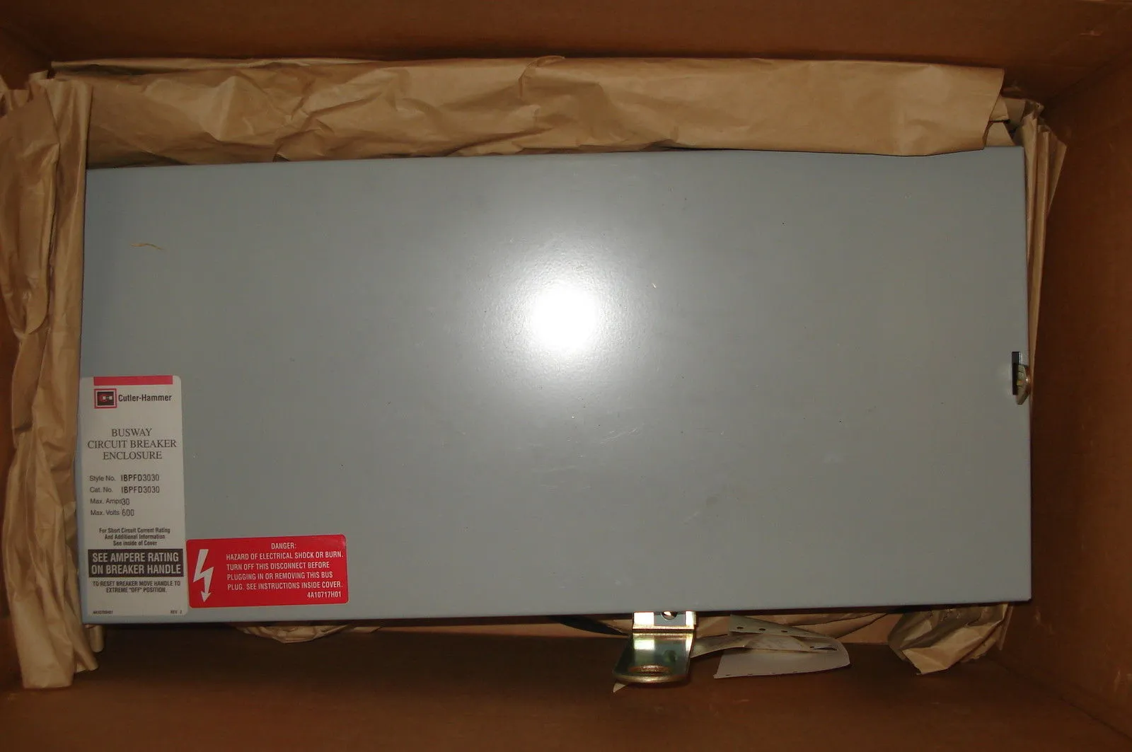 NEW CUTLER HAMMER IBPFD3030 BREAKER