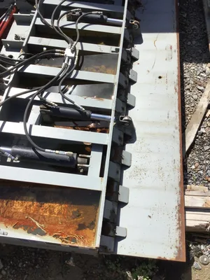 Serco HRL HYDRAULIC RAIL DOCK LEVELER