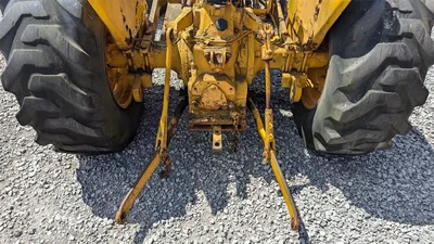 USED JOHN DEERE 300