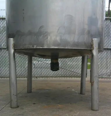 SPC9092  Tank 475 gallon vertical tank, Stainless Steel, Lightn'n agitator, conical