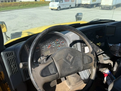 Used 2007 INTERNATIONAL 4300 SBA 4X2 24' BOX TRUCK Box trucks Ohio US | Miedema Asset Management Group #1709408