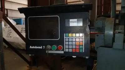 USED 1995 ACCURPRESS 7606