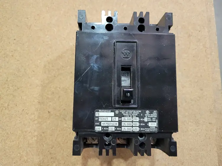 Used WESTINGHOUSE FB3015 Switchgears British Columbia CA | Lenmark #238570