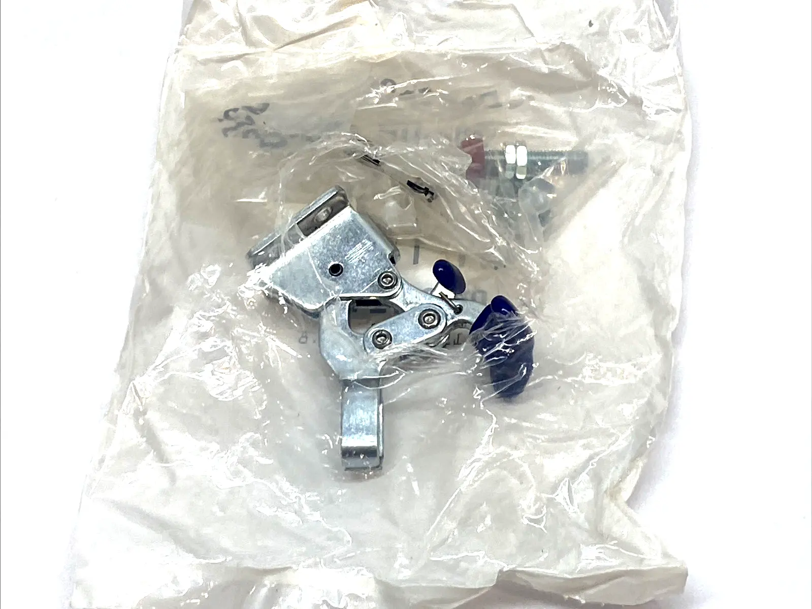 USED DESTACO HORIZONTAL HOLD DOWN CLAMP