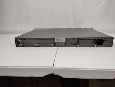 USED Netgear GSM7228PS