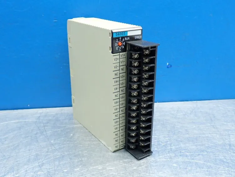 Used OMRON C200HDA003 PLC Processors | HGR 24 #752926