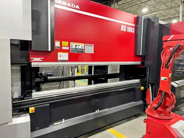 Used 2017 AMADA HG 1003 ARS Press Brakes Quebec CA | CNCsurplus 4 #19225