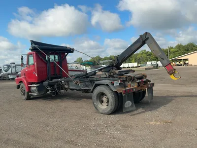 Used 1999 VOLVO TBD Conventional trucks Michigan US | Miedema Asset Management Group #1390409