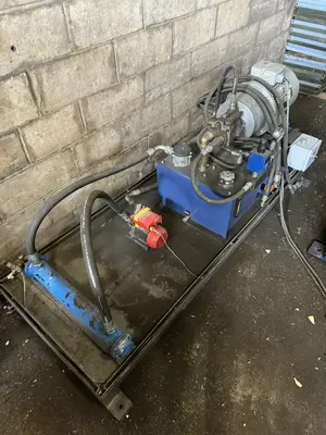 USED CROWN\/EUROBEND PLT
