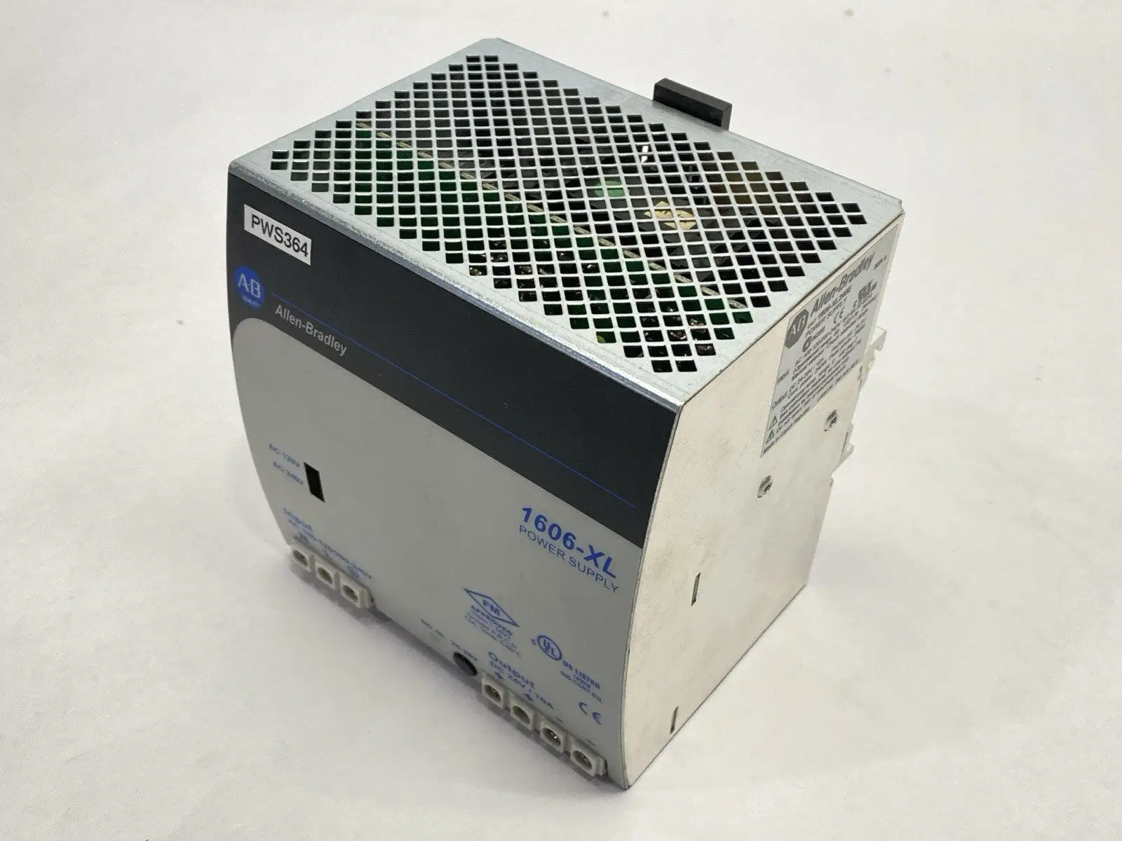 1606-XL240E | Allen Bradley  Ser A Power Supply Standard 10A 24-28VDC 240W Output - Used
