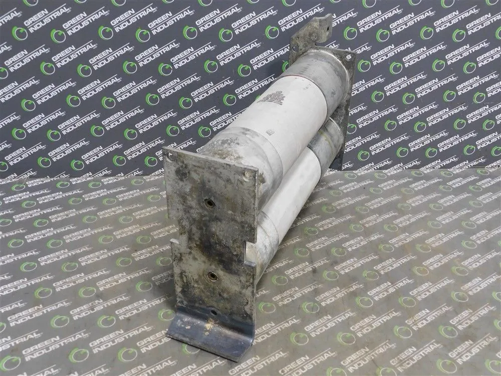 Westinghouse CLS-700 Double Barrel Fuse 140D045G02 5.08MV Max. 650 Amp New
