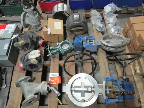 Jamesbury 8" 150# High Performance SS Wafer Butterfly Valve, Gear Operator, NEW Storeroom Spare