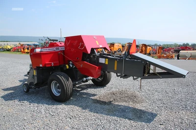 New | in-Stock 2024 MASSEY FERGUSON 1842S Square Balers Pennsylvania US | Zimmerman Farm Service #1409865