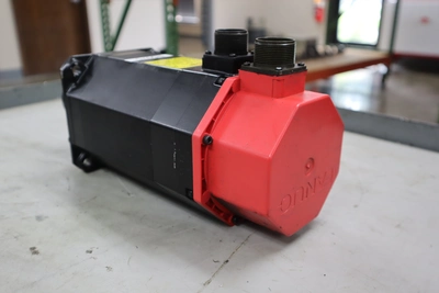 USED 1995 USED FANUC PARTS AND TOOLING AC6/2000
