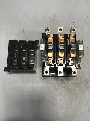 USED ALLEN BRADLEY 100-B110N.3 SER B