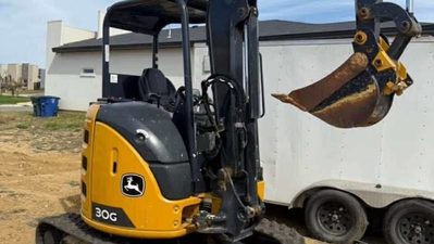 USED 2024 Deere 30G