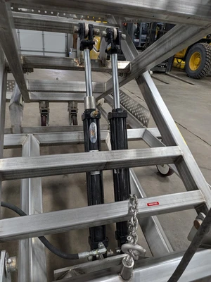 USED 2012 WOODY ASSOCIATES, INC. 48 INCH