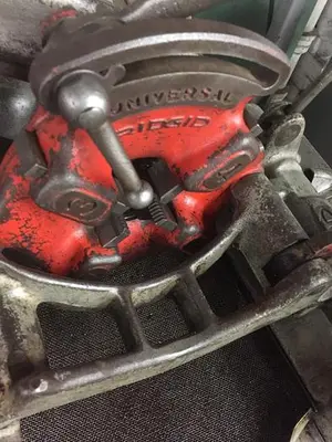 2550-700 Ridgid Automatic Pipe Threading Machine, Model #801