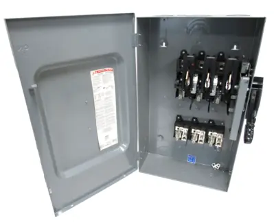 NEW SQUARE D H364 SAFETY SWITCH 200A 48261