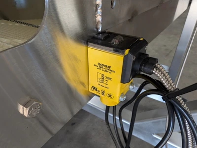 Vemag Portable Pneumatic Sheeting Head with KLEENLine Conveyor