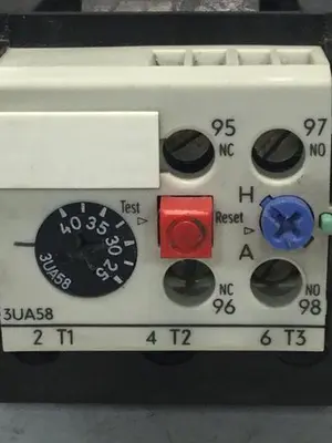 USED SIEMENS 3UA58 00-2E