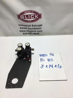 Bellofram Type 80 Valve Positioner with Black Wika Pressure Gauges
