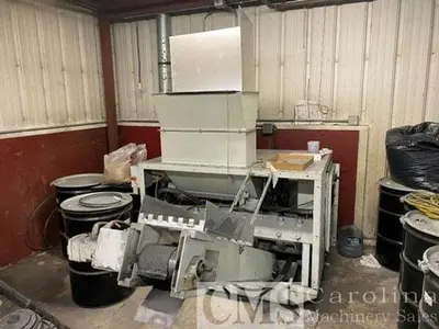 USED 2005 PUCKMASTER BRIQUETTE MACHINE