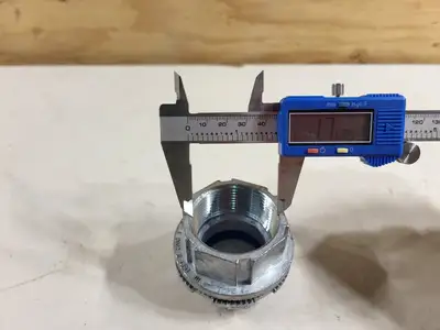 NEW THOMAS & BETTS H150GR-C
