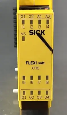SICK FX3-XTI084002 Safety relay (BIN4.4.4)