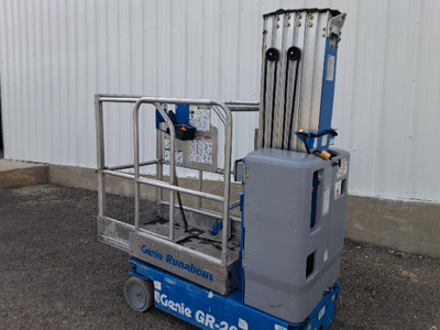 USED 2018 Genie GR-20