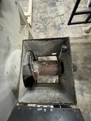 Approx. 150 cu/ft Bin Agitator, (2) Mixing Augers, (1) Discharge Auger