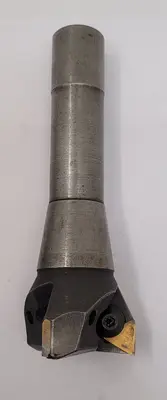 Used _UNKNOWN_ R8 TOOLING Shell Mills Kentucky US | Aucto #1342207