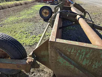 USED 1988 JOHN DEERE 12RL-05