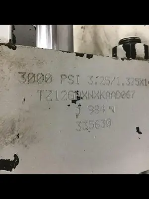 USED VICKERS 3.25/1.375X14