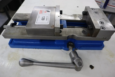 Used KURT WORKHOLDING SOLUTIONS 3600V Vises Minnesota US | Machinesused.com #1390011