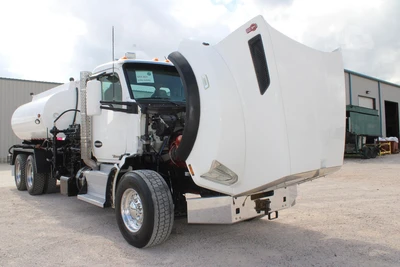 Used 2015 KENWORTH T880 Vacuum Truck Texas US | Roll Off Truck World #1491838